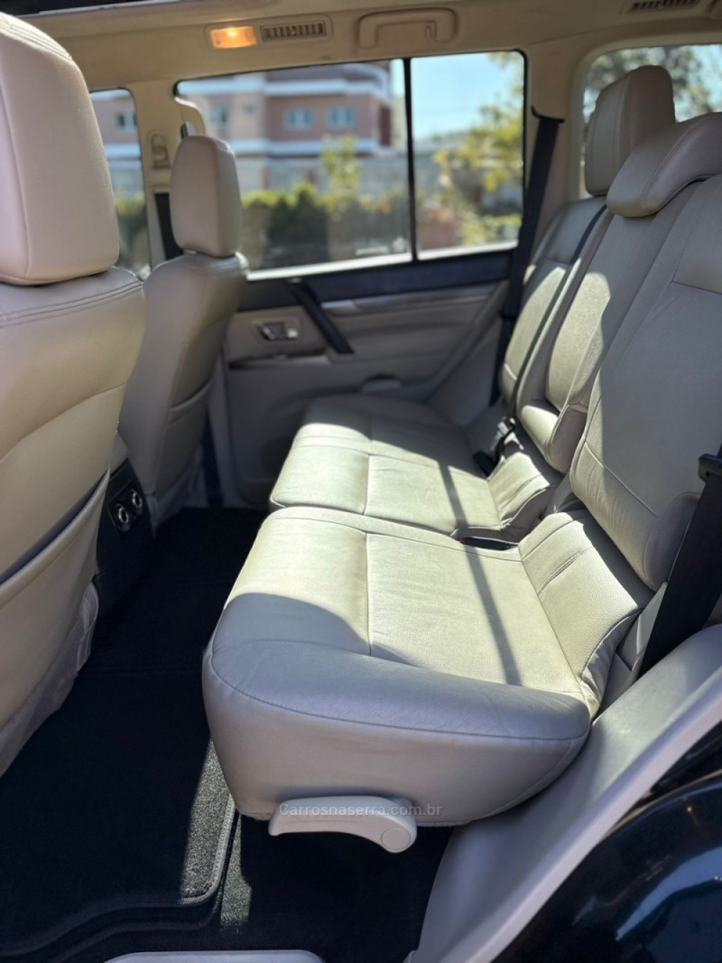 PAJERO FULL 3.2 HPE 4X4 16V TURBO INTERCOOLER DIESEL 4P AUTOMÁTICO - 2019 - BROCHIER