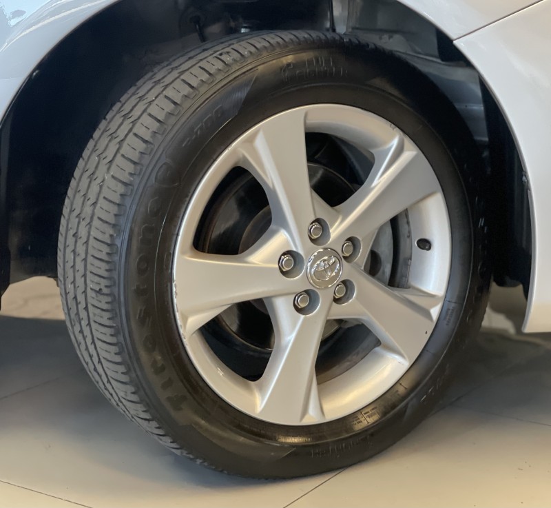 COROLLA 1.8 GLI 16V FLEX 4P MANUAL - 2012 - CAXIAS DO SUL