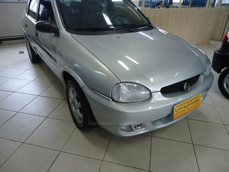 CORSA 1.0 MPFI WIND SEDAN 8V GASOLINA 4P MANUAL