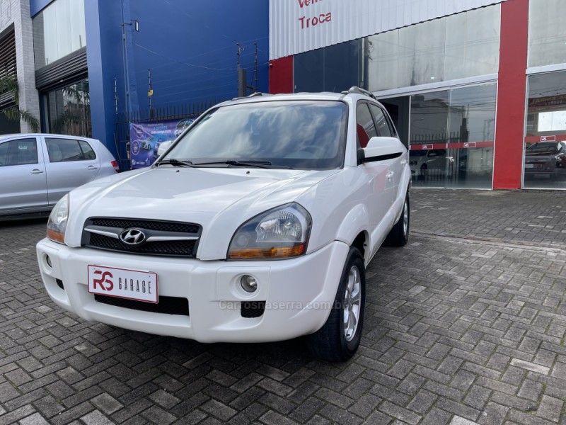 TUCSON 2.0 MPFI GLS 16V 143CV 2WD FLEX 4P AUTOMÁTICO - 2015 - NOVO HAMBURGO