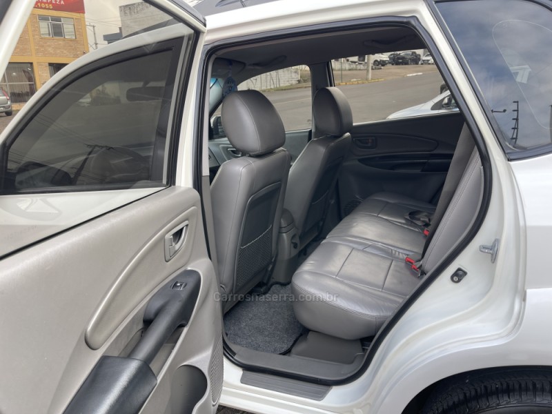 TUCSON 2.0 MPFI GLS 16V 143CV 2WD FLEX 4P AUTOMÁTICO - 2015 - NOVO HAMBURGO