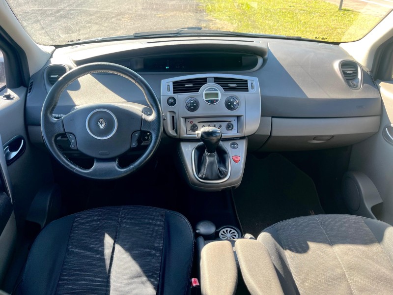 GRAND SCÉNIC 2.0 DYNAMIQUE 16V GASOLINA 4P AUTOMÁTICO - 2008 - FARROUPILHA