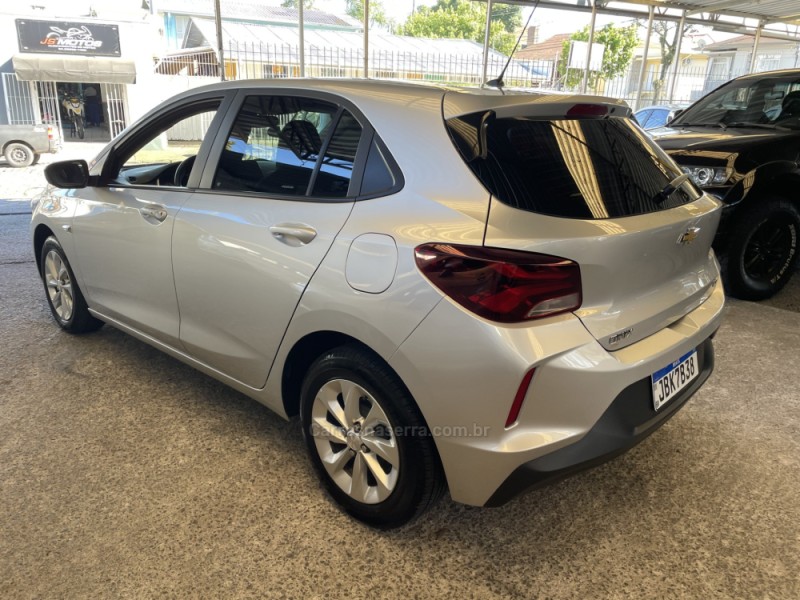 ONIX 1.0 LT 12V FLEX 4P MANUAL - 2023 - CAXIAS DO SUL