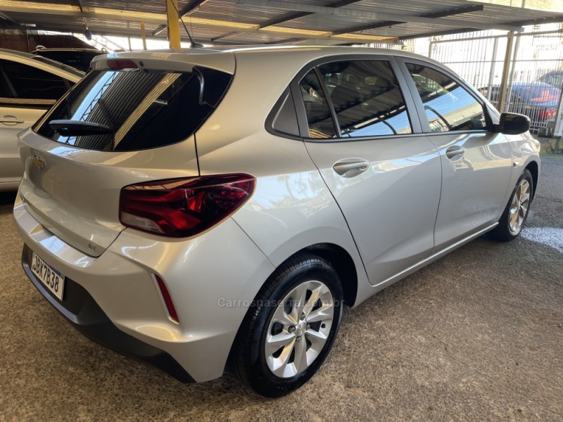 ONIX 1.0 LT 12V FLEX 4P MANUAL - 2023 - CAXIAS DO SUL