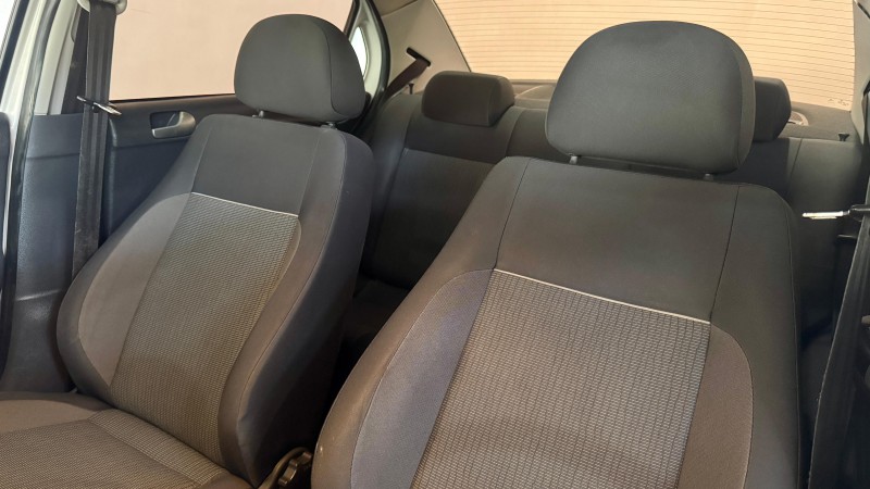 VOYAGE 1.0 I TREND 16V FLEX 4P MANUAL - 2014 - ESTâNCIA VELHA