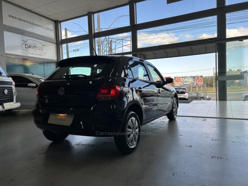 GOL 1.0 MI COMFORTLINE 8V FLEX 4P MANUAL - 2015 - TAQUARA