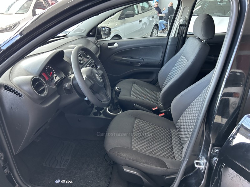 GOL 1.0 MI COMFORTLINE 8V FLEX 4P MANUAL - 2015 - TAQUARA