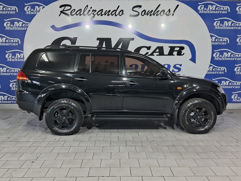 PAJERO DAKAR 3.2 4X4 16V TURBO INTERCOOLER DIESEL 4P AUTOMÁTICO - 2013 - SãO SEBASTIãO DO CAí