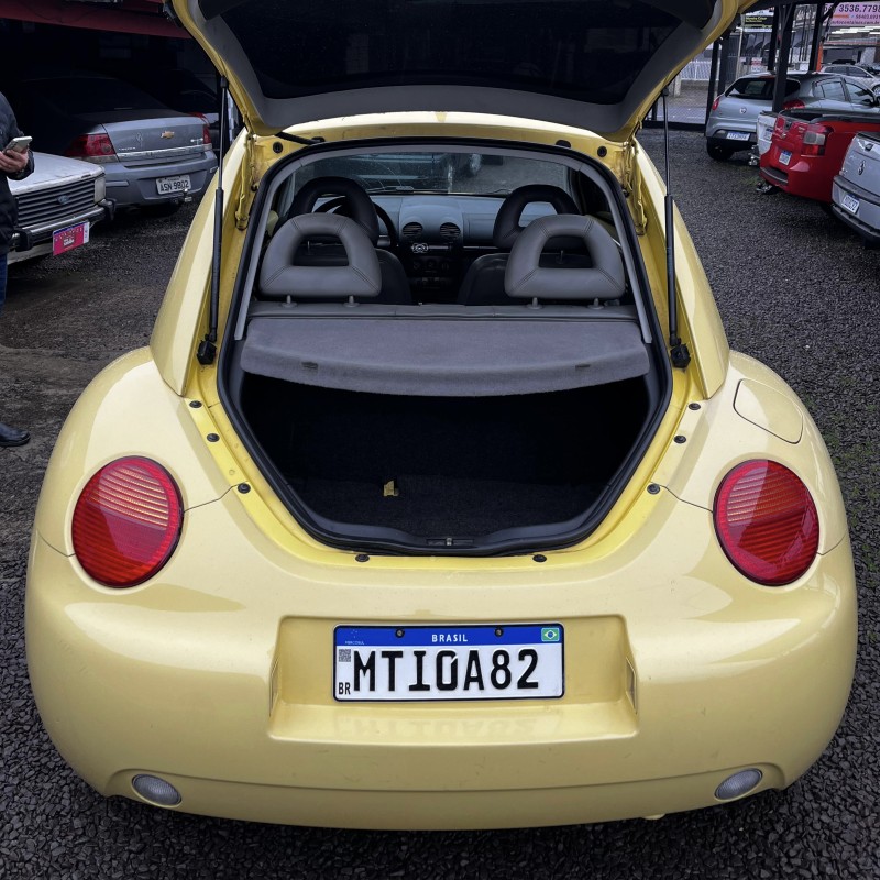 NEW BEETLE 2.0 MI 8V GASOLINA 2P AUTOMÁTICO - 2001 - CAXIAS DO SUL
