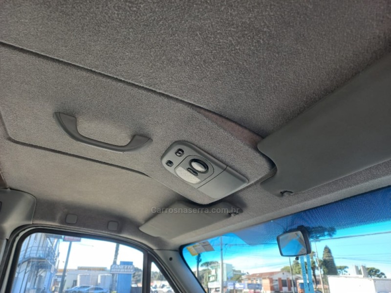 MASTER 2.5 DCI MINIBUS L3H2 16 LUGARES 16V DIESEL 3P MANUAL - 2013 - CAXIAS DO SUL