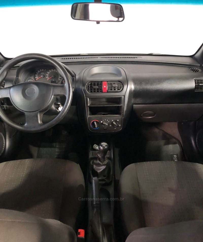 CORSA 1.4 MPFI MAXX SEDAN 8V FLEX 4P MANUAL - 2004 - ESTâNCIA VELHA