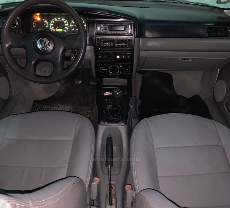SANTANA 2.0 MI COMFORTLINE 8V GASOLINA 4P MANUAL - 2004 - ESTâNCIA VELHA