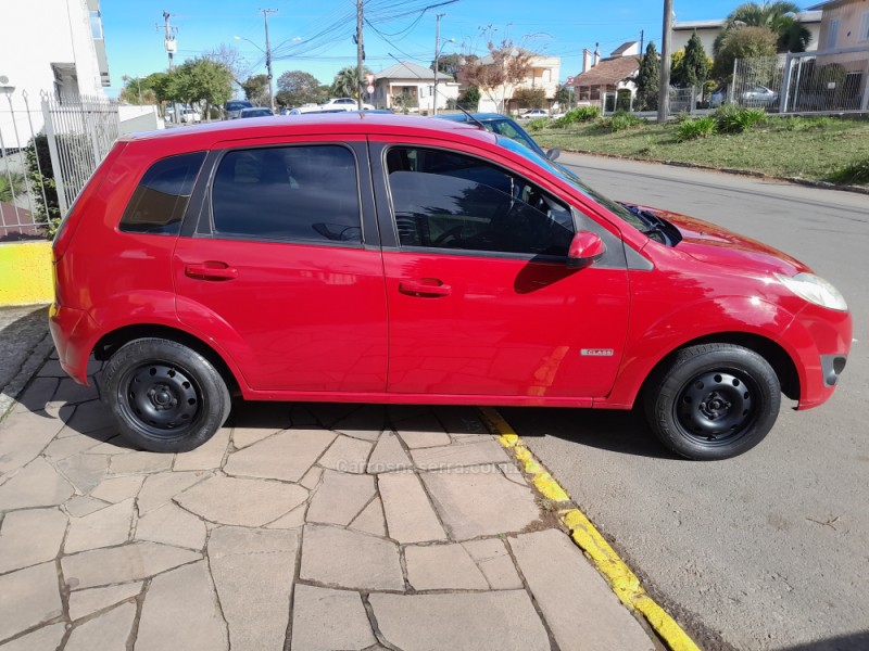 FIESTA 1.6 MPI CLASS HATCH 8V FLEX 4P MANUAL - 2011 - NOVA PRATA