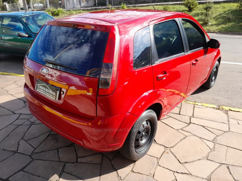 FIESTA 1.6 MPI CLASS HATCH 8V FLEX 4P MANUAL - 2011 - NOVA PRATA