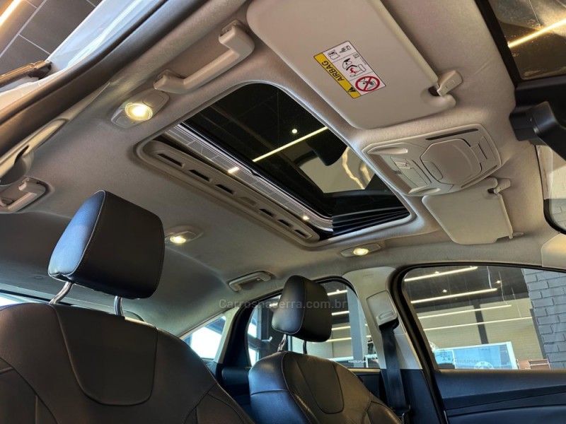 FOCUS 2.0 TITANIUM PLUS HATCH 16V FLEX 4P AUTO - 2016 - CAXIAS DO SUL