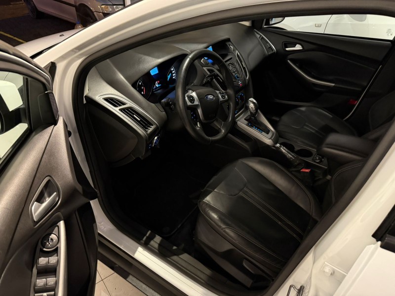 FOCUS 1.6 SE 16V FLEX 4P AUTOMÁTICO - 2015 - BENTO GONçALVES