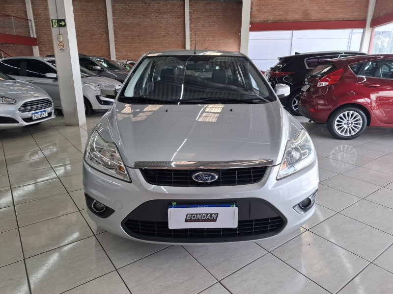 FOCUS 1.6 GLX 8V FLEX 4P MANUAL - 2012 - FARROUPILHA