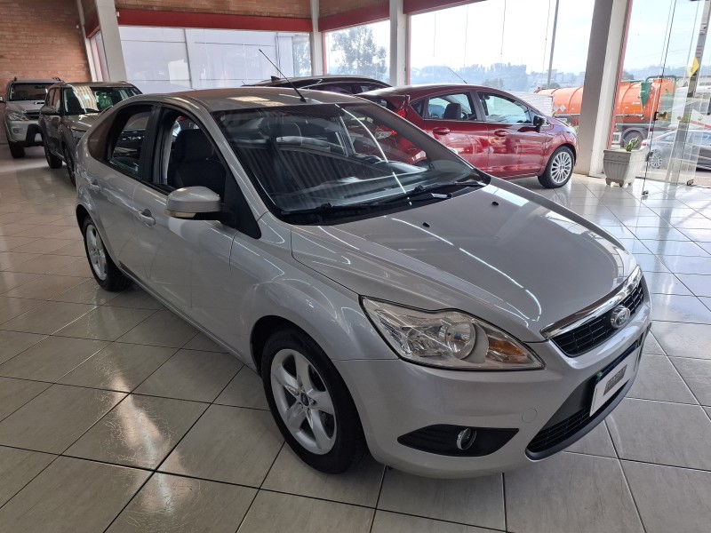 FOCUS 1.6 GLX 8V FLEX 4P MANUAL - 2012 - FARROUPILHA