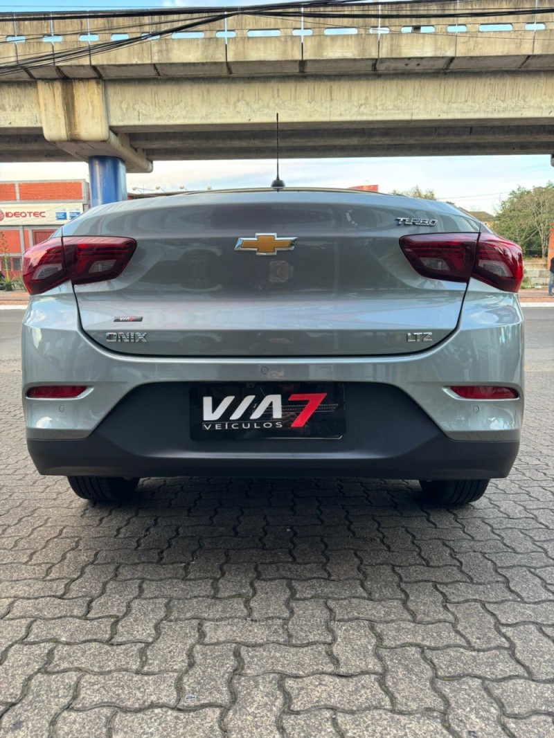 ONIX 1.0	LTZ PLUS 12V TURBO FLEX 4P AUTOMÁTICO - 2024 - NOVO HAMBURGO
