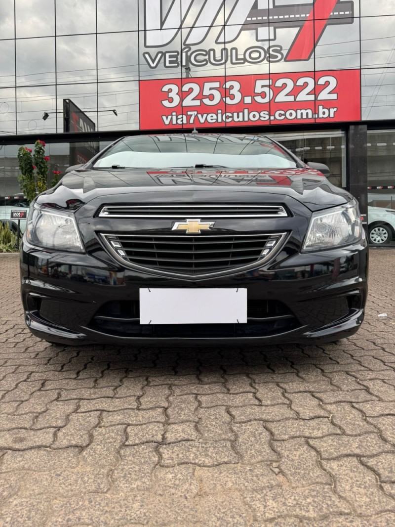 PRISMA 1.0 MPFI JOY 8V FLEX 4P MANUAL - 2019 - NOVO HAMBURGO