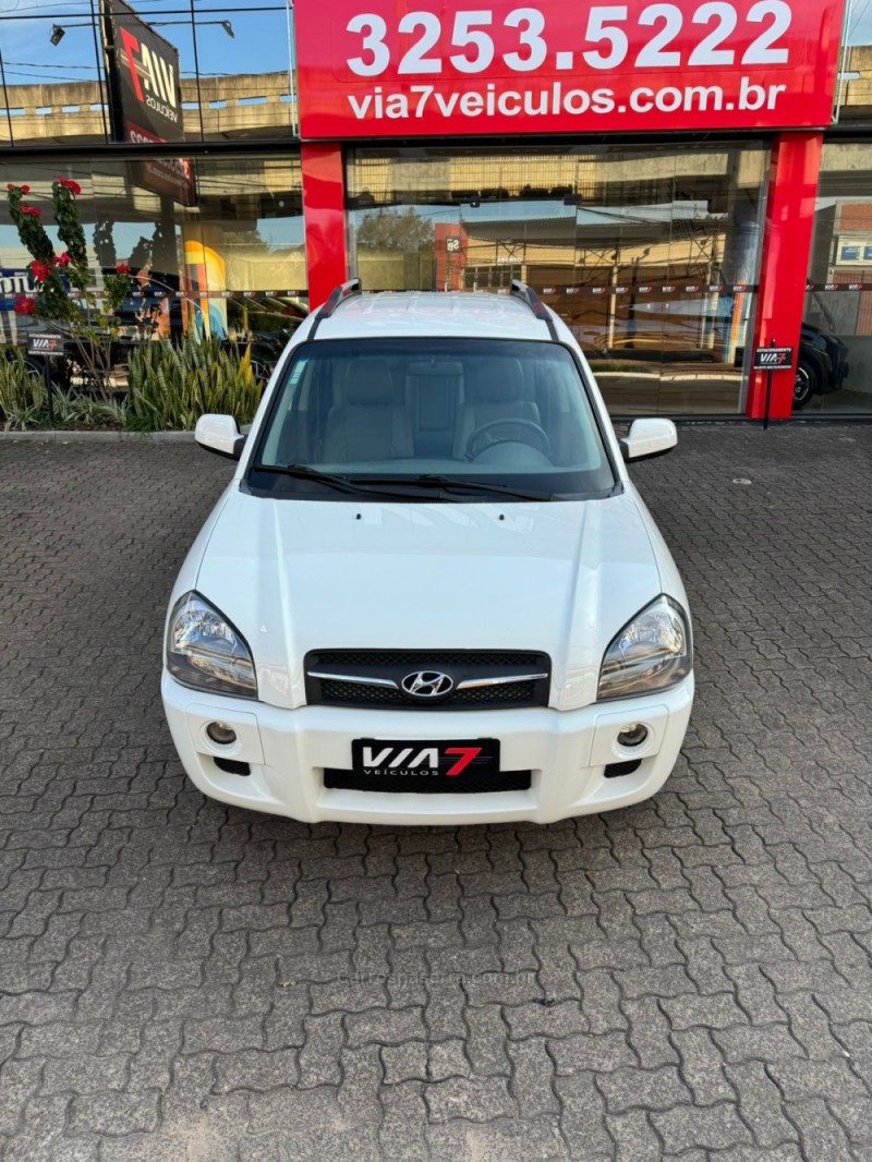 TUCSON 2.0 MPFI GLS 16V 143CV 2WD FLEX 4P AUTOMÁTICO - 2015 - NOVO HAMBURGO