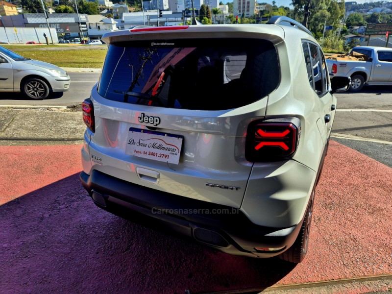 RENEGADE 1.3 SPORT T270 16V TURBO FLEX 4P AUTOMÁTICO - 2023 - FARROUPILHA