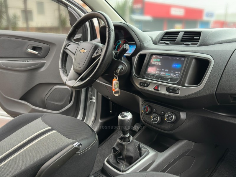 SPIN 1.8 ACTIV 8V FLEX 4P MANUAL - 2015 - NOVO HAMBURGO