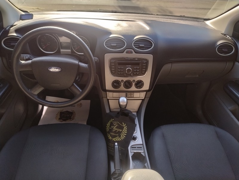 FOCUS 1.6 GLX 8V GASOLINA 4P MANUAL - 2011 - CAXIAS DO SUL