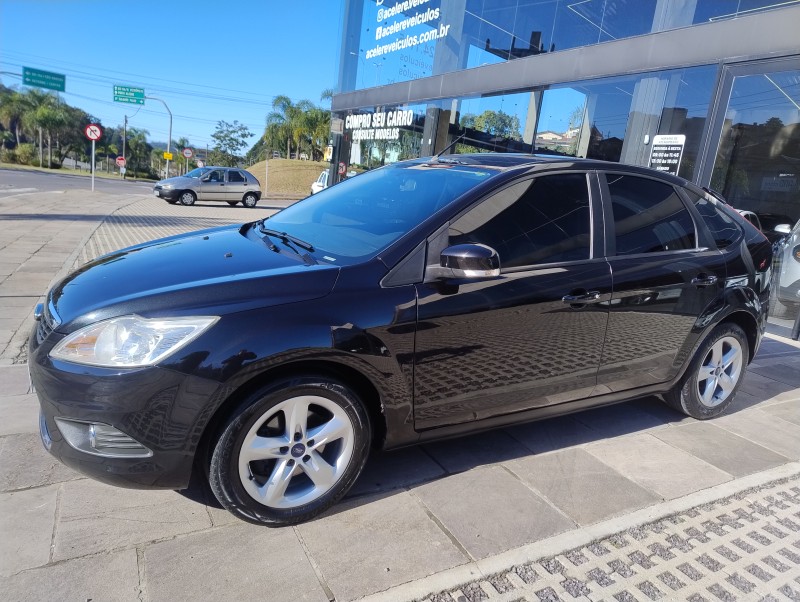 focus 1.6 glx 8v gasolina 4p manual 2011 caxias do sul
