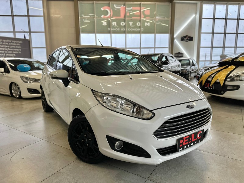 FIESTA 1.5 SE HATCH 16V FLEX 4P MANUAL - 2014 - CAXIAS DO SUL