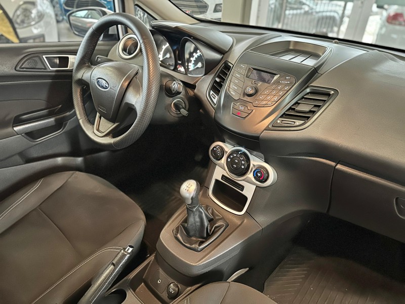 FIESTA 1.5 SE HATCH 16V FLEX 4P MANUAL - 2014 - CAXIAS DO SUL