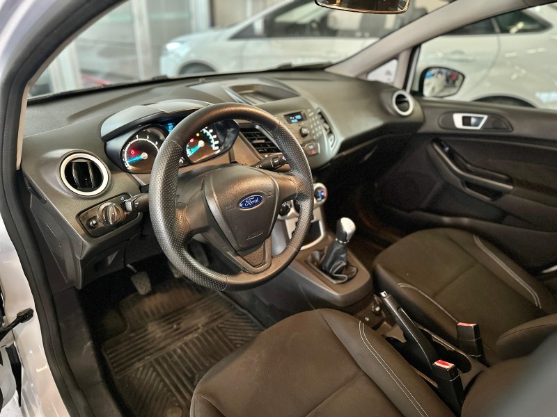 FIESTA 1.5 SE HATCH 16V FLEX 4P MANUAL - 2014 - CAXIAS DO SUL