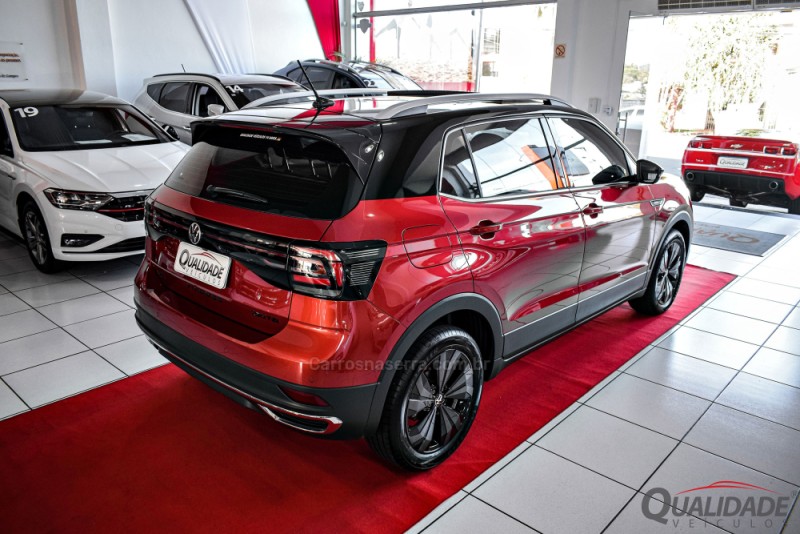 T-CROSS 1.4 HIGHLINE TSI 16V FLEX 4P AUTOMÁTICO - 2024 - SANTA CRUZ DO SUL
