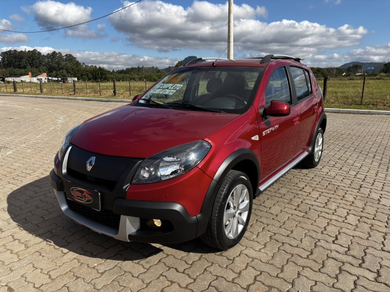 sandero 1.6 stepway 16v flex 4p automatico 2014 candelaria