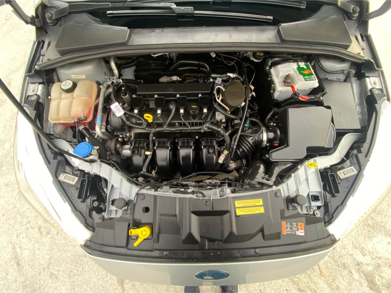 FOCUS 2.0 TITANIUM HATCH 16V FLEX 4P AUTOMÁTICO - 2016 - CAXIAS DO SUL