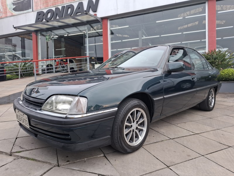 OMEGA 2.0 MPFI GLS 8V GASOLINA 4P MANUAL