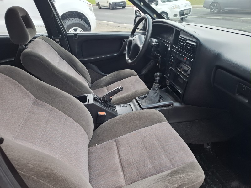 OMEGA 2.0 MPFI GLS 8V GASOLINA 4P MANUAL - 1997 - FARROUPILHA