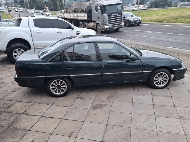 OMEGA 2.0 MPFI GLS 8V GASOLINA 4P MANUAL - 1997 - FARROUPILHA