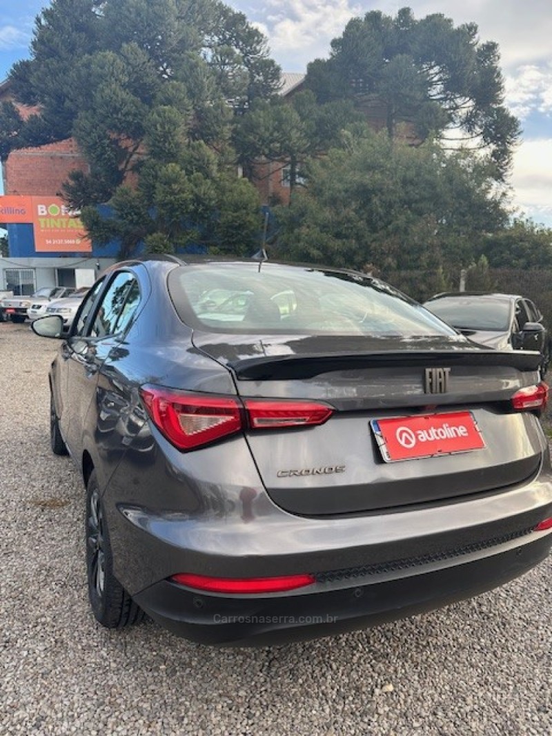 CRONOS 1.3 DRIVE 8V FLEX 4P MANUAL - 2022 - CANELA