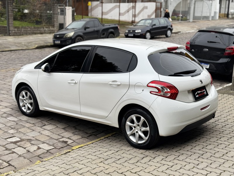 208 1.5 ACTIVE PACK 8V FLEX 4P MANUAL - 2014 - CAXIAS DO SUL
