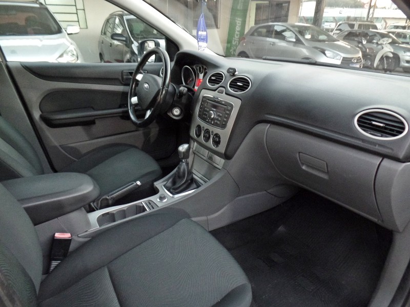 FOCUS 1.6 8V FLEX 4P MANUAL - 2013 - CAXIAS DO SUL