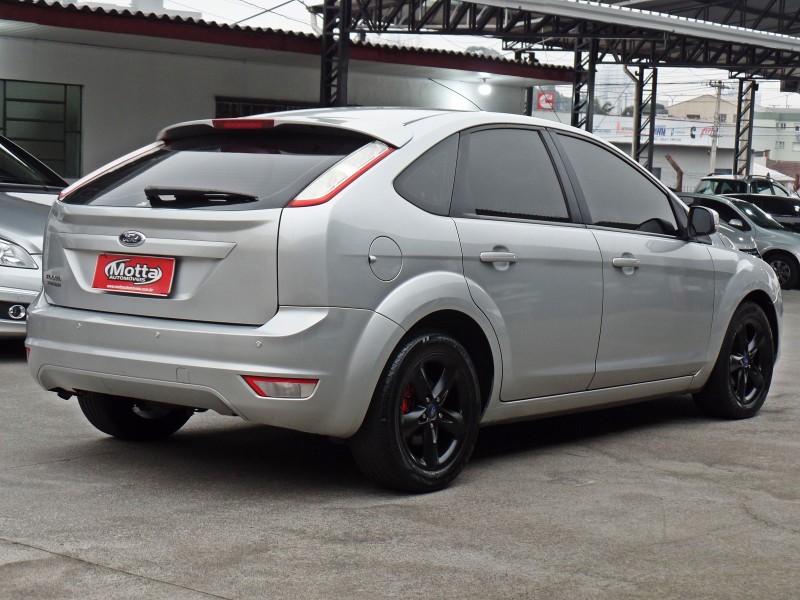 FOCUS 1.6 8V FLEX 4P MANUAL - 2013 - CAXIAS DO SUL