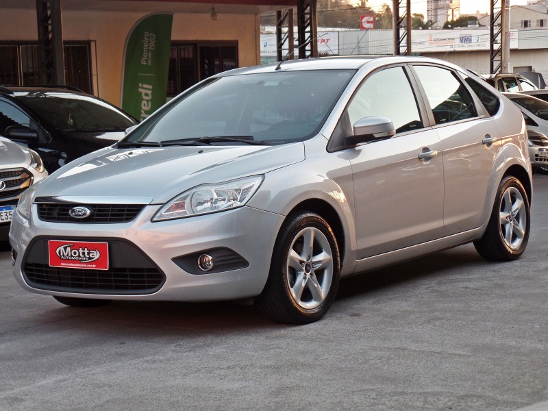 FOCUS 1.6 8V FLEX 4P MANUAL - 2013 - CAXIAS DO SUL