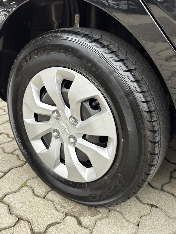 ONIX 1.0 LT PLUS 8V FLEX 4P MANUAL - 2017 - CAXIAS DO SUL
