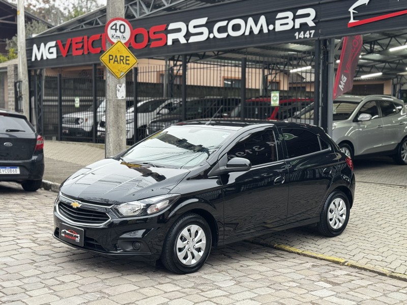 ONIX 1.0 LT PLUS 8V FLEX 4P MANUAL - 2017 - CAXIAS DO SUL