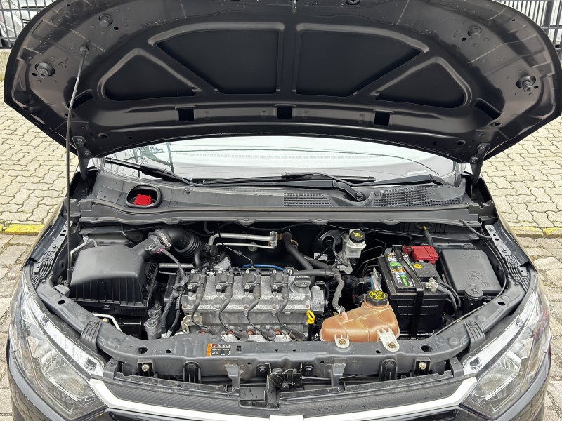 ONIX 1.0 LT PLUS 8V FLEX 4P MANUAL - 2017 - CAXIAS DO SUL