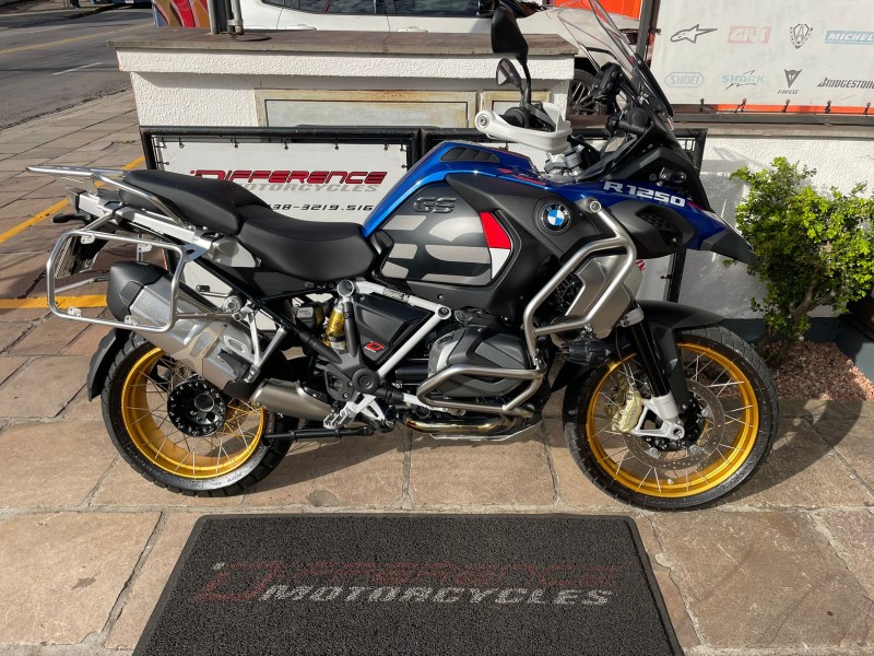 R 1250 