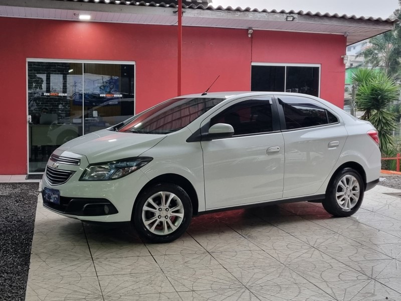 prisma 1.4 mpfi ltz 8v flex 4p manual 2013 caxias do sul
