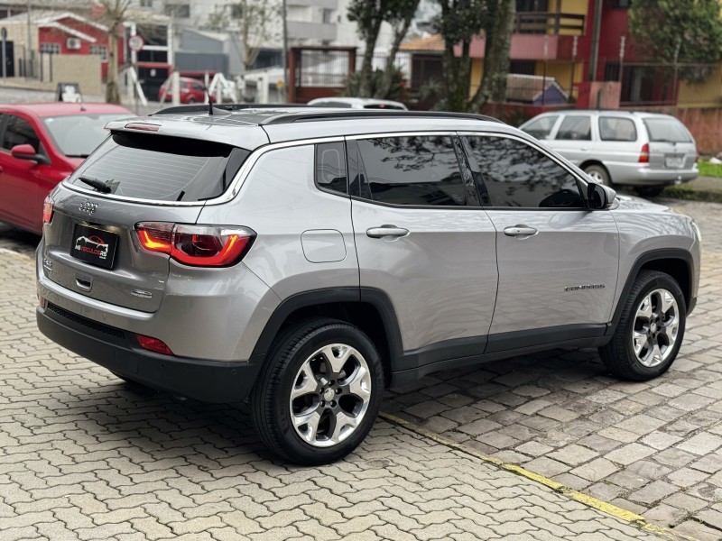 COMPASS 2.0 16V DIESEL LONGITUDE 4X4 AUTOMÁTICO - 2020 - CAXIAS DO SUL