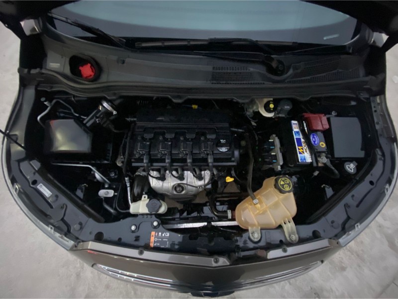 ONIX 1.4 MPFI LT 8V FLEX 4P MANUAL - 2014 - CAXIAS DO SUL